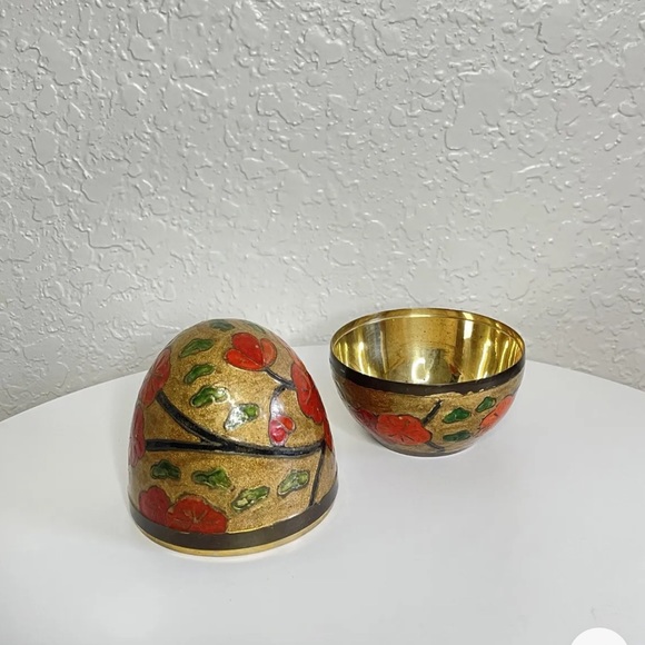 Penco Inc Brass & Enamel Egg Trinket Holder Cloisonné Gold w/Red Flowers - Picture 6 of 9